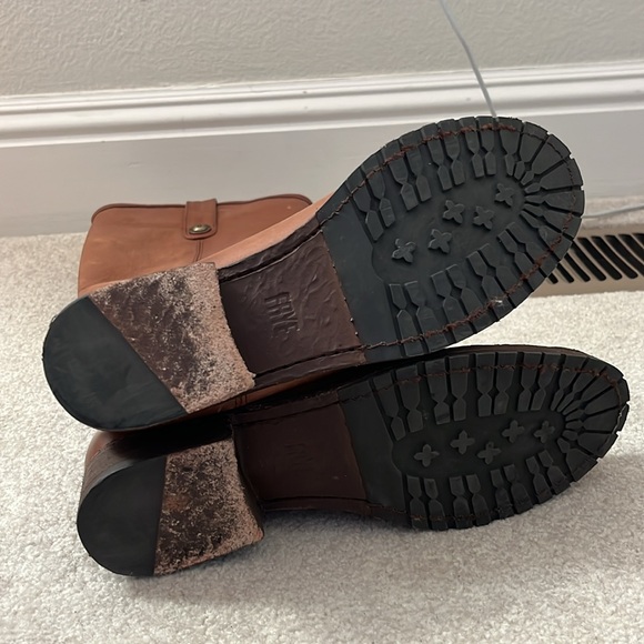 Frye Melissa Button Boot - Picture 3 of 4